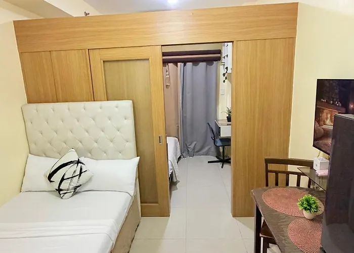 Shell Residences Moa & Naia - Keith Apartment