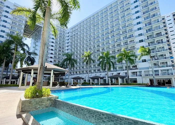 Shell Residences Moa & Naia - Keith Apartment